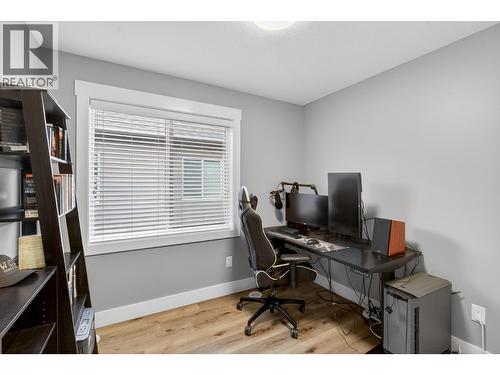 1930 Ethel Street, Kelowna, BC - Indoor Photo Showing Office