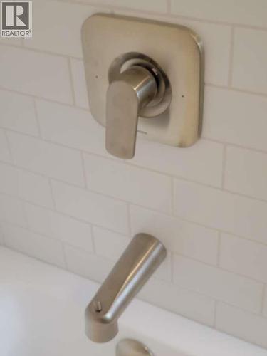 2600 37 Avenue, Vernon, BC - Indoor Photo Showing Bathroom