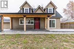 464 FERNDALE AVENUE  Fort Erie, ON L2A 5C4