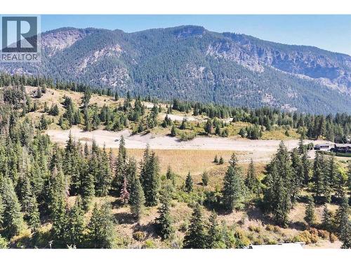 3648 Braelyn Road Unit# 13, Sunnybrae, BC 