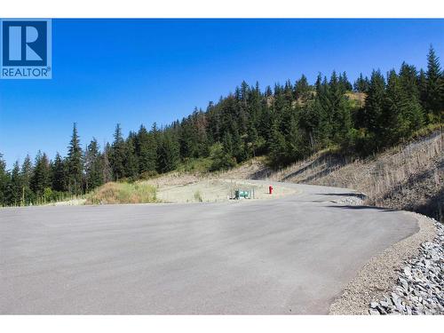 3648 Braelyn Road Unit# 1, Sunnybrae, BC 