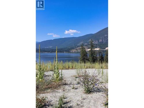 3648 Braelyn Road Unit# 1, Sunnybrae, BC 