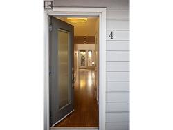 702 Fourth Street Unit# 4  Nelson, BC V1L 2S8