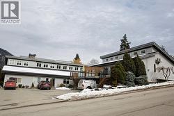 702 Fourth Street Unit# 4  Nelson, BC V1L 2S8