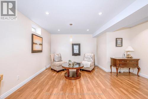 3 Woodlawn Court, Whitby (Blue Grass Meadows), ON - Indoor