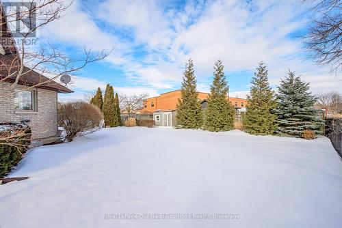 3 Woodlawn Court, Whitby (Blue Grass Meadows), ON - Outdoor With View
