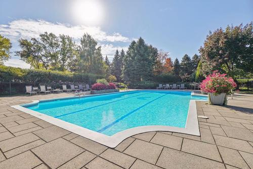 Piscine - 301-11 Rue O'Reilly, Montréal (Verdun/Île-Des-Soeurs), QC - Outdoor With In Ground Pool With Backyard