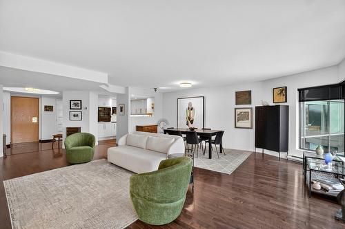 Salon - 301-11 Rue O'Reilly, Montréal (Verdun/Île-Des-Soeurs), QC - Indoor Photo Showing Living Room