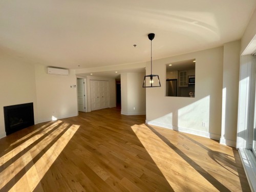 Dining Room - 201-1315 Rue Notre-Dame O., Montréal (Ville-Marie), QC - Indoor With Fireplace