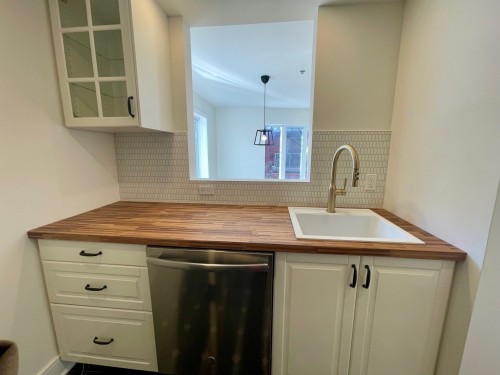 Kitchen - 201-1315 Rue Notre-Dame O., Montréal (Ville-Marie), QC - Indoor Photo Showing Kitchen