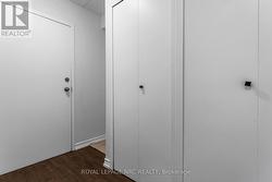 Foyer - 