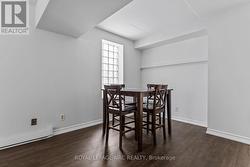 Dining area (furniture included) - 