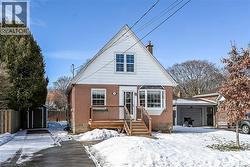 13 CAMERON Avenue  Dundas, ON L9H 1P4