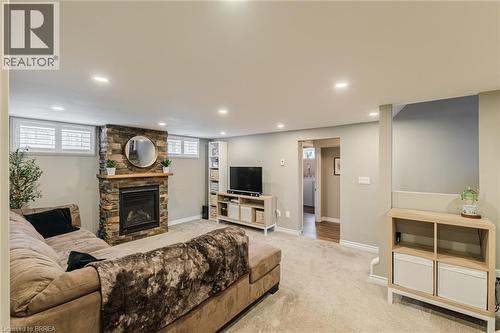 18 Linden Avenue, Brantford, ON - Indoor With Fireplace