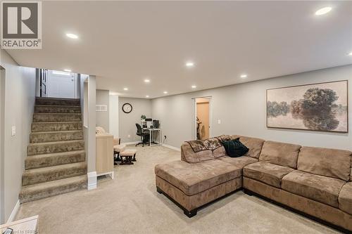 18 Linden Avenue, Brantford, ON - Indoor