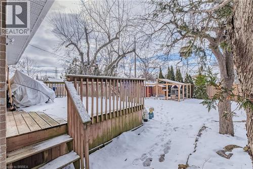 18 Linden Avenue, Brantford, ON - Outdoor