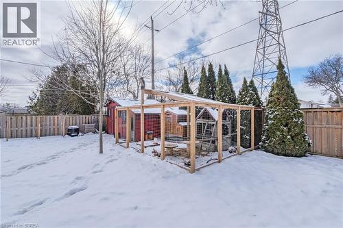 18 Linden Avenue, Brantford, ON - Outdoor