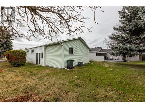 1255 Raymer Avenue Unit# 120, Kelowna, BC - Outdoor