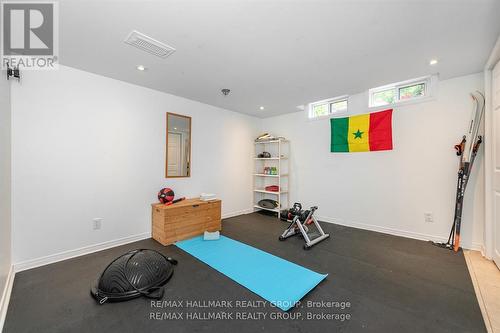 9 Newbury Avenue, Ottawa, ON - Indoor