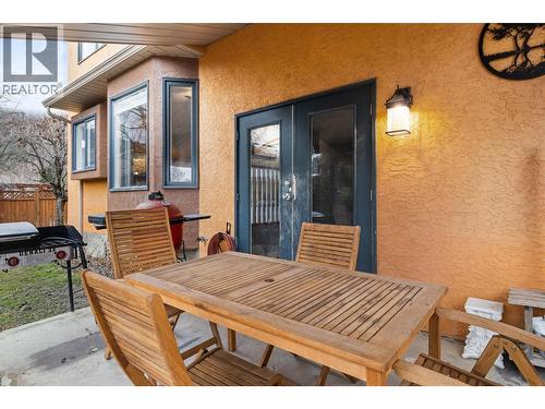1879 Portland Avenue, Kelowna, BC - Outdoor With Exterior