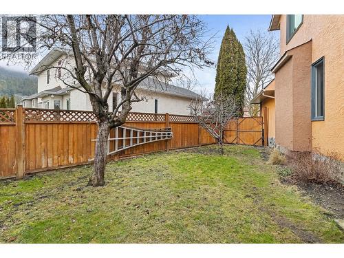 1879 Portland Avenue, Kelowna, BC - Outdoor