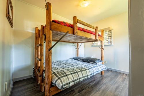 380 Cape Beale Trail, Bamfield, BC 