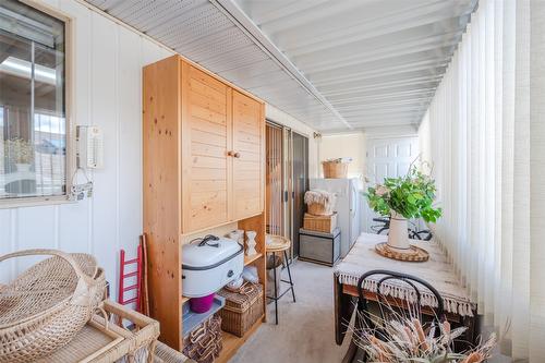 15-3096 South Main Street, Penticton, BC - Indoor