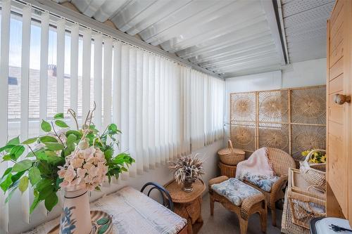 15-3096 South Main Street, Penticton, BC - Indoor