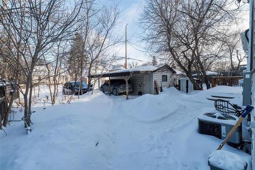 162 Monck Ave, Winnipeg, MB 