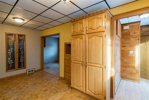 162 Monck Ave, Winnipeg, MB 