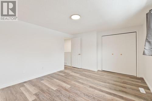 27 - 45 Gatewood Place, London East (East A), ON - Indoor Photo Showing Other Room