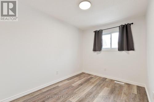 27 - 45 Gatewood Place, London East (East A), ON - Indoor Photo Showing Other Room