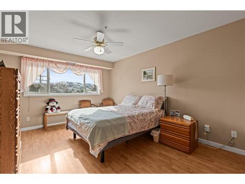 3805 30 Avenue Unit# 304, Vernon, BC - Indoor Photo Showing Bedroom