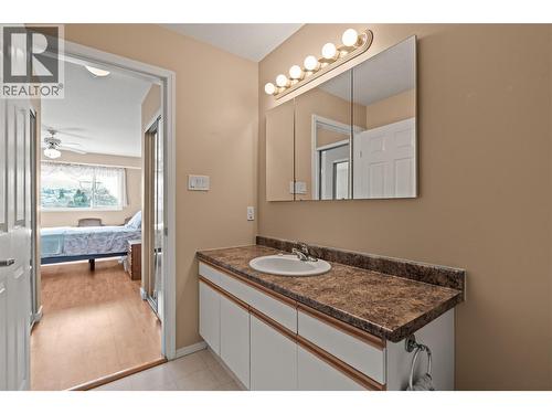 3805 30 Avenue Unit# 304, Vernon, BC - Indoor Photo Showing Bathroom