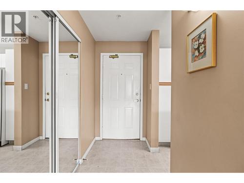 3805 30 Avenue Unit# 304, Vernon, BC - Indoor Photo Showing Other Room