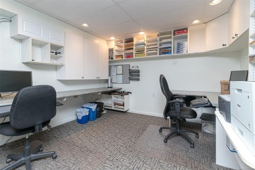 102 & 103-832 Fisgard St, Victoria, BC 