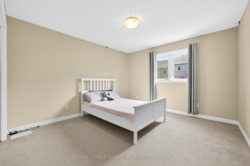 408 Gravel Ridge Trail, Kitchener, ON - Indoor Photo Showing Bedroom