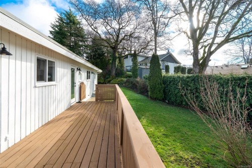 4285 Caen Rd, Saanich, BC 