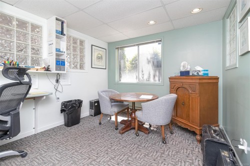 102 & 103-832 Fisgard St, Victoria, BC 