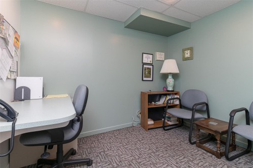 102 & 103-832 Fisgard St, Victoria, BC 