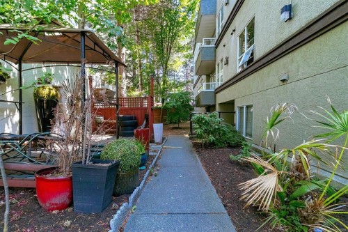 102 & 103-832 Fisgard St, Victoria, BC 