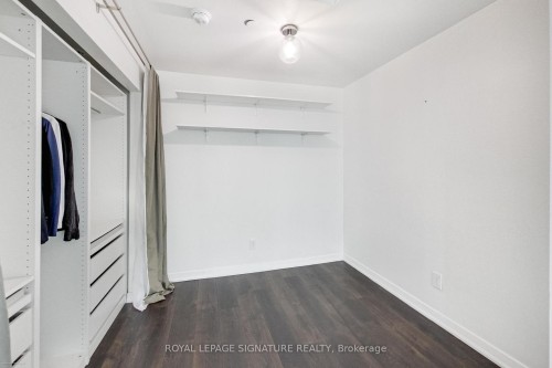 811-150 East Liberty Street, Toronto, ON - Indoor Photo Showing Other Room