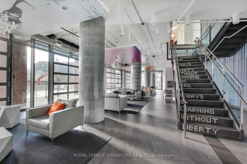 811-150 East Liberty Street, Toronto, ON - Indoor Photo Showing Other Room