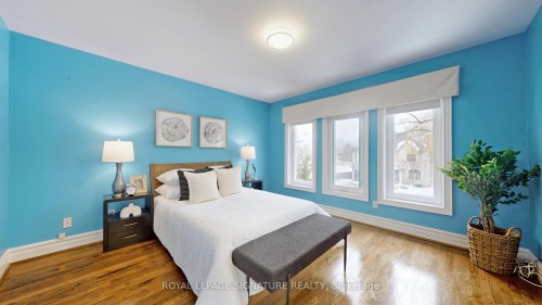 346 Elmwood Avenue, Toronto, ON - Indoor Photo Showing Bedroom