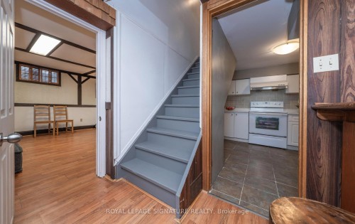 6 Deerbrook Trail, Toronto, ON - Indoor