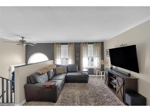 104 Bruinsma Avenue, Wallaceburg, ON 