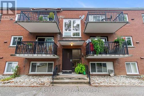 256 Oxford Street, Ingersoll (Ingersoll - South), ON - Outdoor