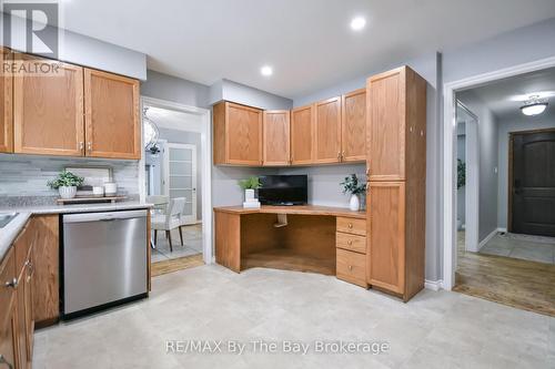 111 Balm Beach Road E, Tiny, ON - Indoor Photo Showing Kitchen
