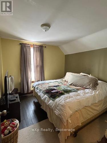 1775 4Th Avenue W, Owen Sound, ON - Indoor Photo Showing Bedroom