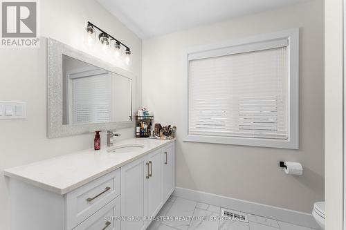 2709 Delmar Street, Kingston (City Northwest), ON - Indoor Photo Showing Bathroom
